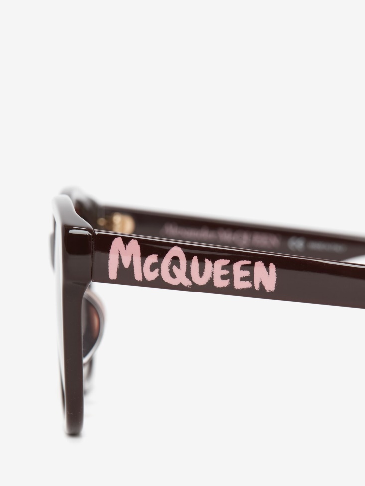 Fashion Alexander McQueen Women's in Graffiti Square Sunglasses Burgundy