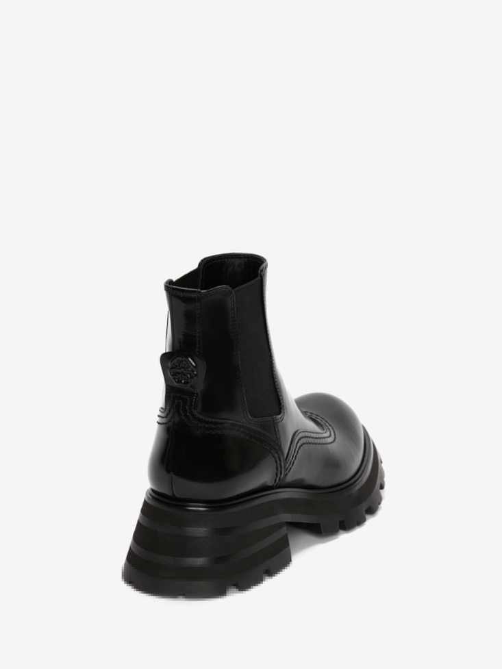 Fashion Alexander McQueen Women's Wander Chelsea Boot Black