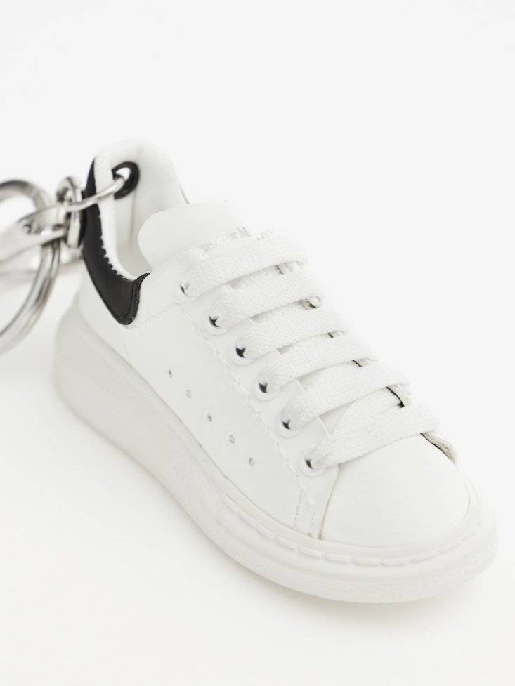 White/Black Men's Oversized Sneaker Keyring Fashion Alexander McQueen