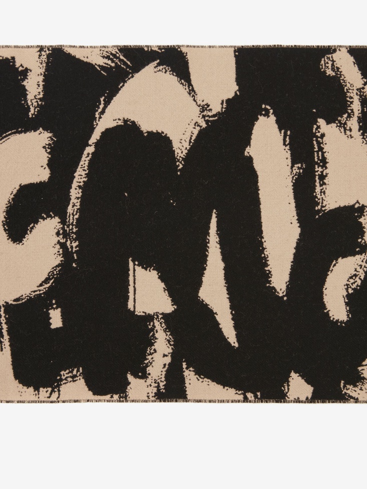Fashion Alexander McQueen Men's in Graffiti Scarf Black/Beige