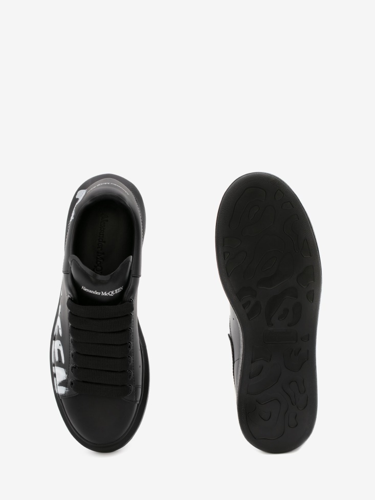 Women's in Graffiti Oversized Sneaker Black/White Fashion Alexander McQueen