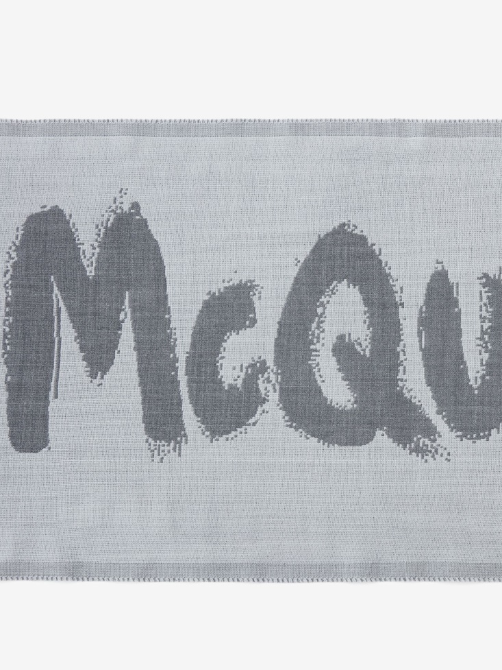 Fashion Alexander McQueen Men's Oversized in Graffiti Scarf Zinc/Medium Grey