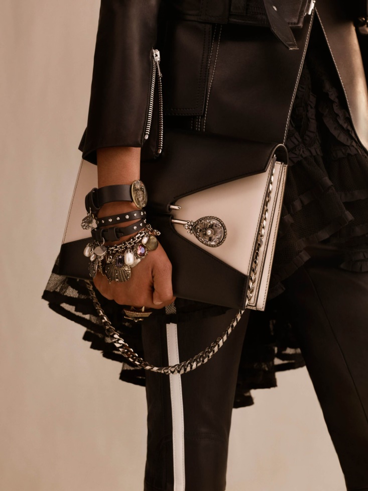 Fashion Alexander McQueen Black Women's Double-Wrap Studded Bracelet