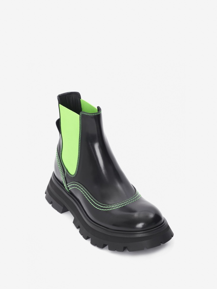 Women's Wander Chelsea Boot Black/Acid Green Fashion Alexander McQueen