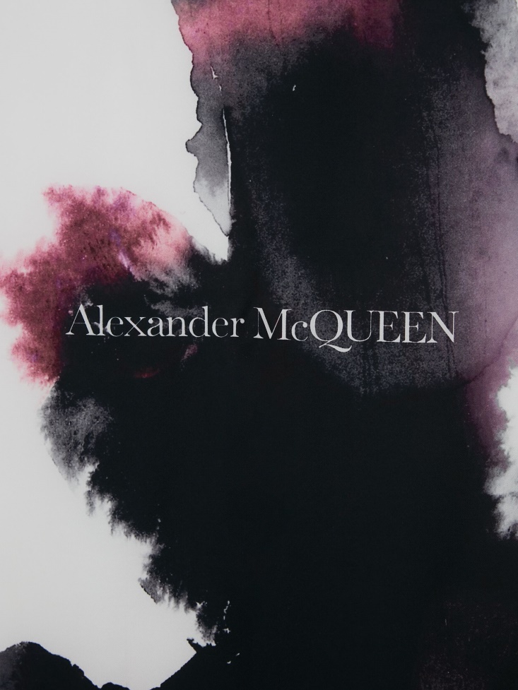 Women's Exploded Watercolour Graffiti Foulard Ivory/Black Fashion Alexander McQueen