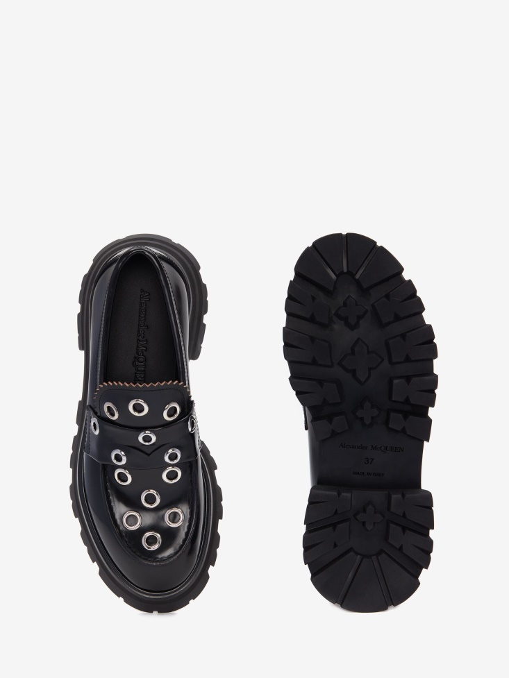 Black/Silver Fashion Alexander McQueen Women's Wander Eyelet Loafer