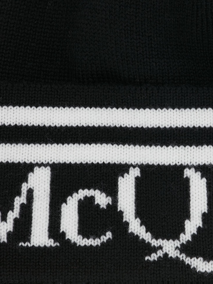 Women's in Knit Beanie Black/Ivory Fashion Alexander McQueen