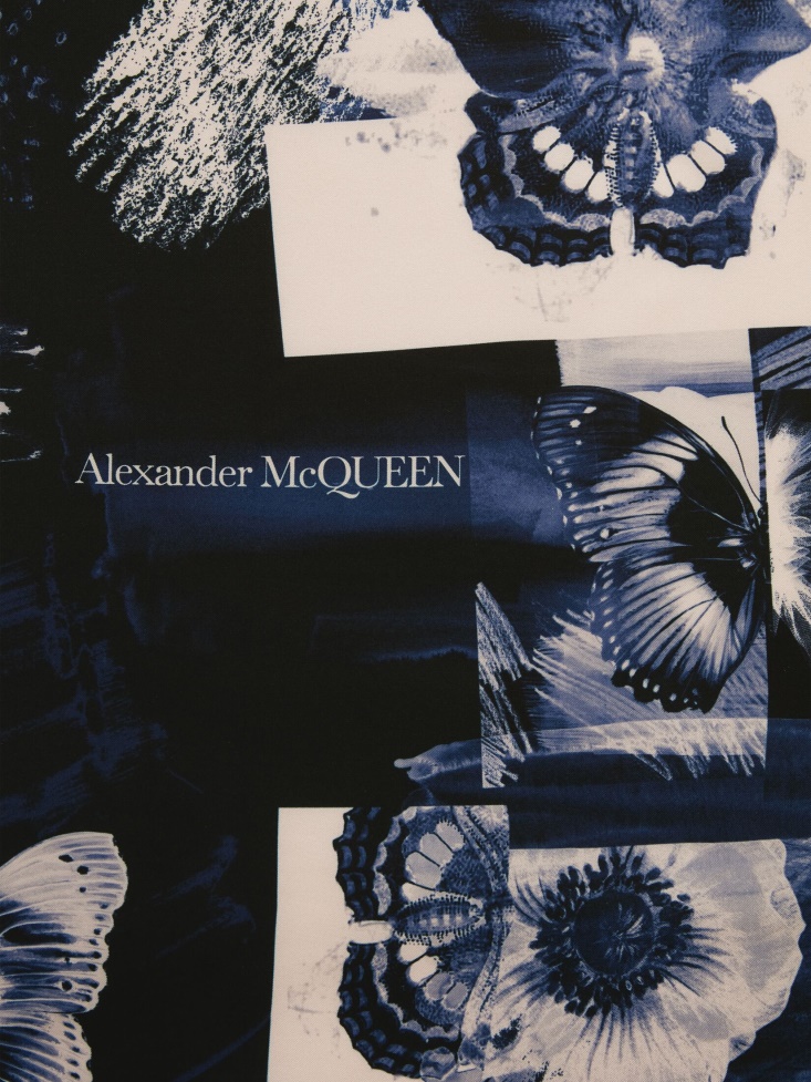 Fashion Alexander McQueen Navy Women's in Notes Bandana Silk Scarf