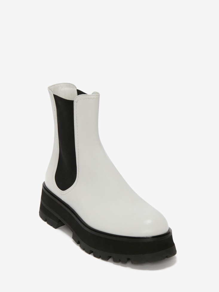 Ivory/Black Women's Rave Chelsea Boot Fashion Alexander McQueen