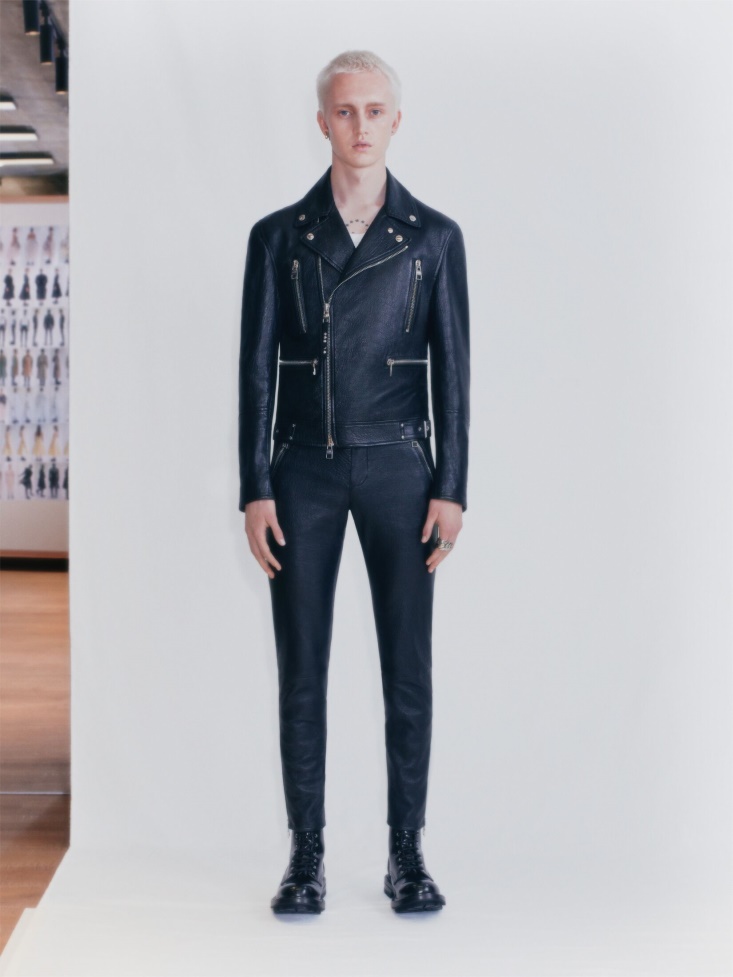 Fashion Alexander McQueen Black Men's in Classic Leather Biker Jacket