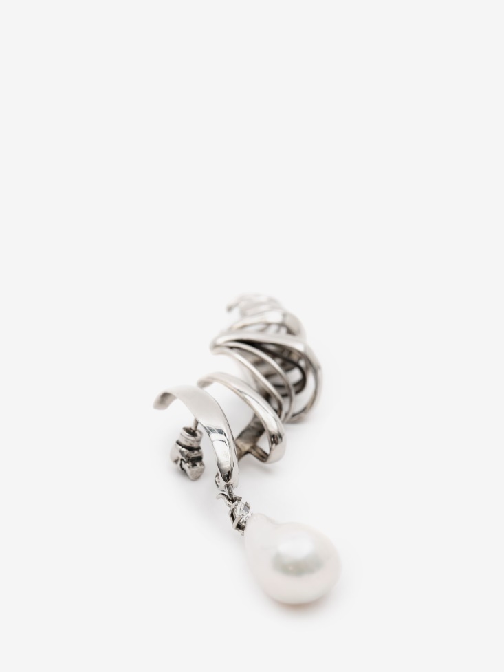 Antique Silver Fashion Alexander McQueen Women's River Pearl Ear Cuff
