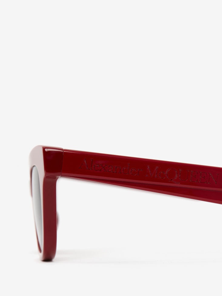Red Fashion Alexander McQueen Women's in Angled Sunglasses